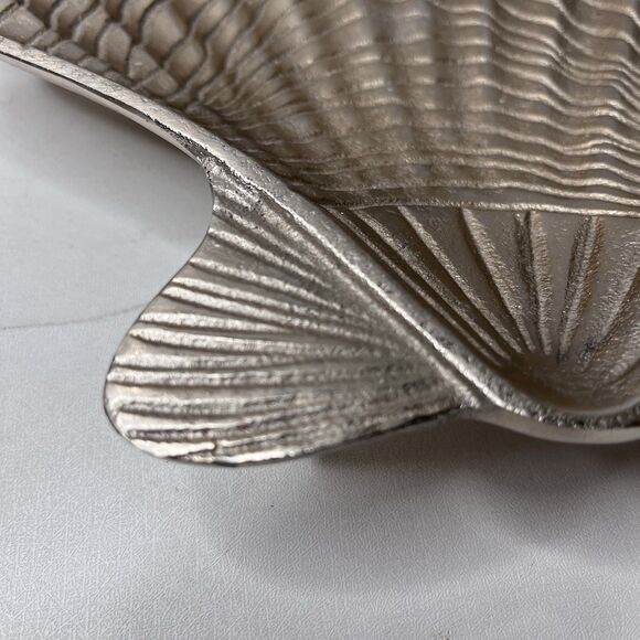 Set Of 2 Silver Metallic Brass? Clam Trinket Dishes 11x11” Made In India - Picture 3 of 13